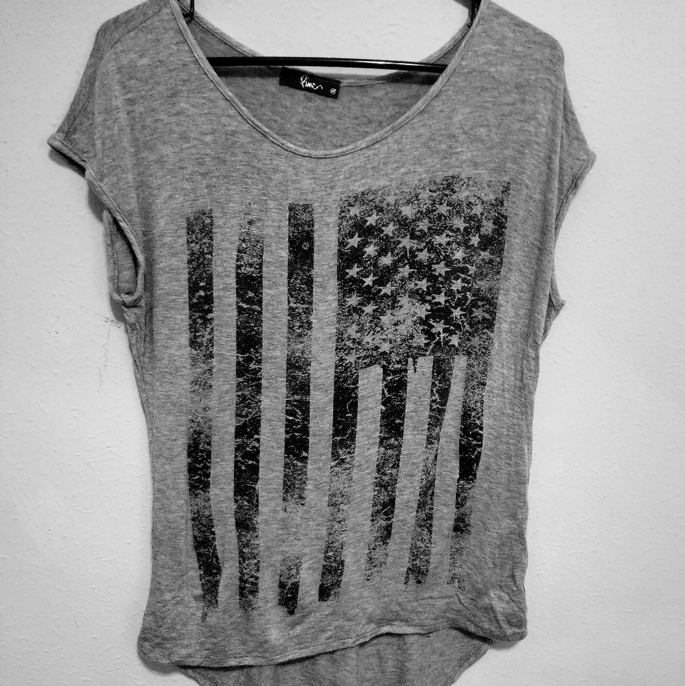 2/$10 💓 Tank top